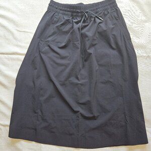 Athleta Black Arrival Travel Skirt